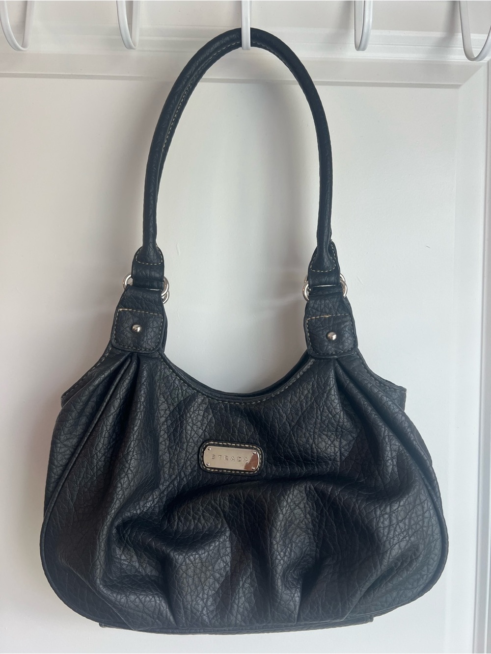 Strada hobo satchel vegan leather w/silver hardware-excellent condition-clean